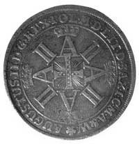 talar 1702, Lipsk, Aw: Krzyż z monogramem i napi