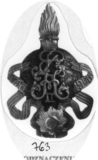 jubileuszowy znak pułku Grenadierów Gwardii Cesarskiej (150-lecie), mosiądz, srebro, czarne oksydowanie, zapięciena agrafkę