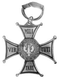 krzyż srebrny Orderu Wojskowego Virtuti Militari (V klasa), 1923 rok, nadawany na Zachodzie, złoce..