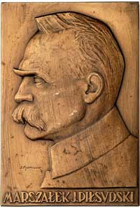 Józef Piłsudski- autorstwa J. Aumillera 1926 r.; Popiersie w mundurze bez dystynkcji w lewo i napi..