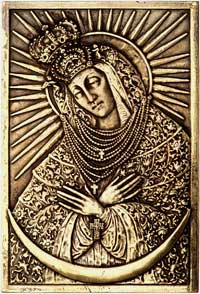 Matka Boska Ostrobramska- autorstwa St. Rufina Koźbielewskiego 1926 r.; Płaskorzeźba obrazu ostrob..