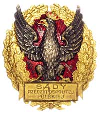 odznaka Sądy Rzeczpospolitej Polskiej, biały metal złocony i srebrzony, 73 x 65 mm, emalia czerwon..