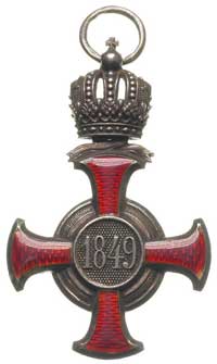 Srebrny Krzyż Zasługi 1849, srebro, punca wytwórcy H MAYERS SOHNE - WIEN, brak wstążki, minimalnie..