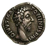 Marek Aureliusz 161-180, denar pośmiertny, Aw: Głowa cesarza w prawo, Rw: Orzeł wznoszący skrzydła..