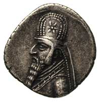 Mitradates II 123-88 pne, drachma, Aw: Popiersie króla w tiarze z gwiazdą w lewo, Rw: Król z łukie..