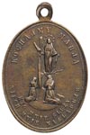 owalny medalik religijny z uszkiem, Aw: Objawienie Matki Bożej, poniżej dwie modlące się kobiety i..
