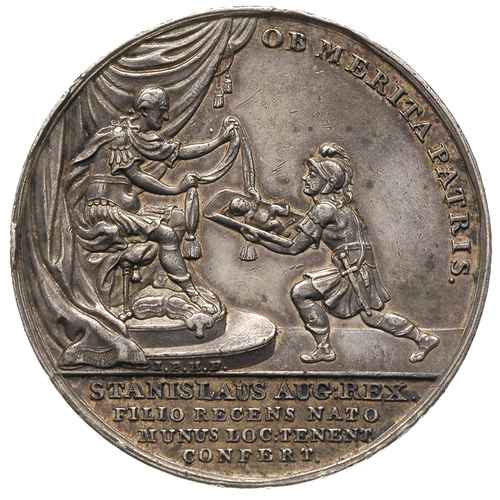 medal na pamiątkę narodzin syna Fryderyka Alojzego Brühla autorstwa J.F.Holzhaeussera 1781 r, Aw: Żołnierz w stroju rzymskim prezentuje niemowlę królowi w antycznej zbroi siedzącemu na tronie, w półkolu napis OB MERITA PATRIAS, w odcinku napis STANISLAUS AUG REX ...., Rw: Napis poziomy w piętnastu wierszach ALOIS FRID COM A BRUHL ...., srebro 29.05 g, 44 mm, H-Cz. 3861 (R1), Racz. 574, Więcek 50, patyna