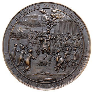 medal sygnowany S.D. (Sebastian Dadler) wybity w 1636 r. dla upamiętnienia uwolnienia Smoleńska z oblężenia Moskali, zawarcia pokoju z Turcją w 1636 r. oraz podpisania rozejmu ze Szwecją w Sztumskiej Wsi w 1635 r., Aw: Władysław IV przyjmuje kapitulację armii moskiewskiej, w tyle Smoleńsk i obóz wojskowy, Rw: Król w towarzystwie armii przyjmuje poselstwa tureckie i szwedzkie, nad głową króla aniołek z wieńcem i gałązką palmową, wokół napis: ET BELLO ETPACE COLENDVS TVRCAE PACEM FERENTES ET SVECI (godni szacunku zarówno w wojnie jak i pokoju Turcy i Szwedzi ofiarują pokój), brąz 80 mm, 255.01g, H-Cz.1766 (R5), Racz.113, Maue 38, jeden z najbardziej efektownych medali XVII-wiecznych z ładną patyną, nieco późnejsza odbitka lekko skorodowanym stemplem, w brązie bardzo rzadki, znany z nielicznych zbiorów