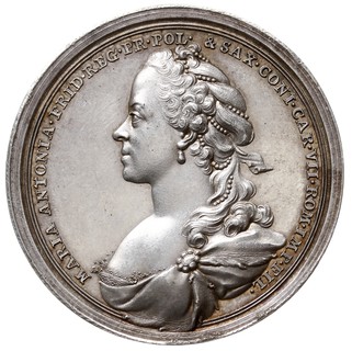 medal bez daty, sygnowany F A Schega, wybity w 1747 r. z okazji ślubu Fryderyka Krystiana syna Augusta III z Marią Antonią Wittelsbach, Aw: Popiersie Fryderyka Krystiana i napis wokołoFRIDERICUS CHRISTIANUS REG PRINC POL & SAX, Rw: Popiersie Marii Antonii i napis wokoło MARIA ANTONIA FRID REG PR POL & SAX CONI CAR VII ROM IMP P FIL, srebro 44 mm, 39.97 g, H-Cz. 3007 (R3), Grotemeyer 77, piękny egzemplarz, delikatna patyna