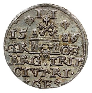 trojak 1586, Ryga, odmiana z małą głową króla, Iger R.86.2.c/a (R), Gerbaszewski 9, piękny egzemplarz, patyna