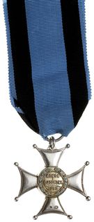 II RP, Krzyż Virtuti Militari, V klasa, wtórnik wykonany w srebrze 38 x 38 mm, emalia biała, czarna i zielona, na stronie odwrotnej państwowa punca srebra 3” i imiennik wytórcy JK (Jan Knedler), wstążka, ładnie zachowany