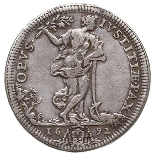 1/2 piastra 1692, Rzym, Aw: Popiersie w prawo, Rw: Stojąca Pax, OPVS IVSTITIÆ PAX, Berman 2241, srebro 15.73 g, patyna