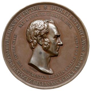 medal autorstwa A. Bovy’ego z 1859 r wybity staraniem Komitetu Emigracyjnego dla uczczenia pamięci sir Dudleya C. Stuarta, wiernego przyjaciela Polski, Aw: Popiersie w prawo, wokoło DVDLEY C. STVART CAVSÆ POLONIÆ INDEFESSVS VINDEX EXVLVM POLONORVM AMICVS ET FAVTOR / CIVES POLONI HOC MONVMENTVM PIETATIS PBBLICÆ F.C.A.1859 / NAT. A. 1803. OB. HOLMIÆ A. 1854, Rw: Mapa ziem dawnej Polski, wokoło ILLIC HONOS NOMENQVE TVVM LAVDESQVE MANEBVNT, H-Cz. 3841 (R3), brąz 63 mm, 151.76 g, uderzenia na obrzeżu