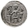 denar z lat 1146-1157; Aw: Rycerz stojący na wprost z proporcem i tarczą w dłoniach, po bokach gwi..