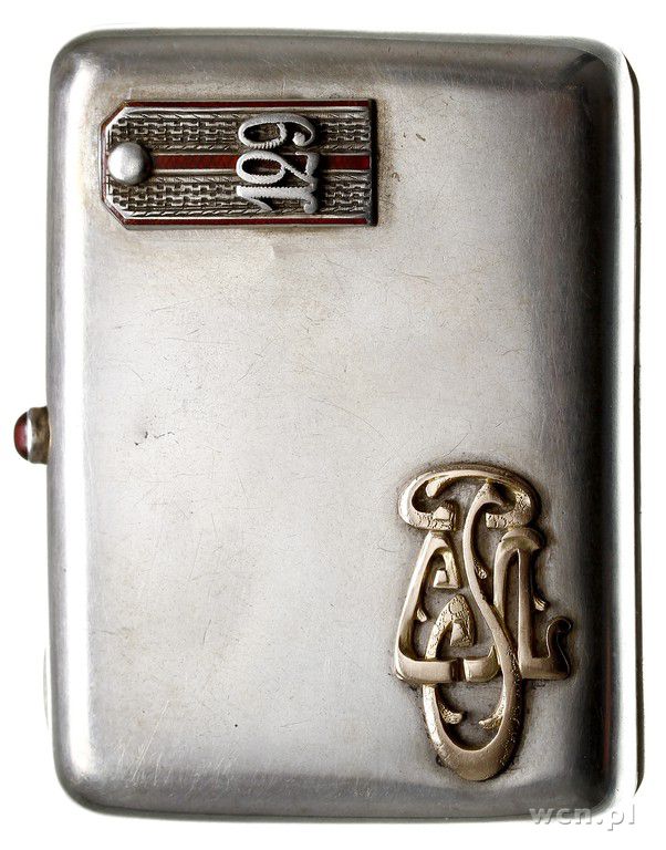 Rosja, srebrna portmonetka, na wieczku złoty monogram i pagon oficera pułku strze..