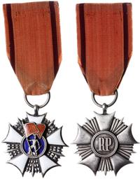 Order Sztandaru Pracy II klasa, wykonanie Mennic