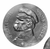 Józef Piłsudski- medal autorstwa Henryka Hertz-Barwińskiego 1917 r., Aw: Popiersie w maciejówce w ..