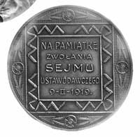 medal autorstwa Cz. Makowskiego na pamiątkę zwołania Sejmu Ustawowawczego 1919 r., Aw: Popiersie P..