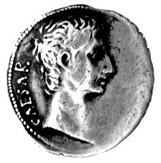 denar- Pergamon, Aw: Popiersie w prawo i napis: CAESAR, Rw: Stojący byk i napis: AVGVSTVS, Coh.28, BMC 662