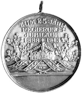 medal na 25-lecie panowania Wilhelma II wybity w 1913 r., Aw: Popiersie Wilhelma II w lewo, wokół wieniec dębowy i napis: KAISER WILH. II, sygn. OERTEL BERLIN, Rw: Średniowieczna korona cesarska na szarfach i liściach dębowych, napis poziomy: ZUM 25-JÄHR-REGIERUNGS-JUBILÄUM 1888 1913, niżej IN TREU FEST, srebro 35,5 mm, 15,99 g.