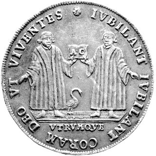medal na 200-lecie Wyznania Augsburskiego 1730 r., sygn. S.D. (Siegmund Dockler ?), Aw: Dwaj stojący duchowni z księgą z literami AC, w otoku napis: IVBILANT IVBILANT CORAM DEO VT VIVENTE, w odcinku VTRVMQVE, Rw: Poziomy napis: D XXV IVNII MDCCXXX IVBILAT ECCL. AVG. CONFESS. SECVNDO IVBILEO ET QVIDEM NON SINE OMINE SEDE VACANTE PAPAEA, sygn. S.D., srebro 48 mm, 29.24 g.