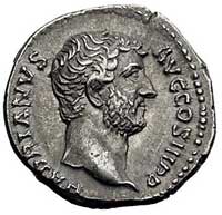 Hadrian 117-138, denar, Aw: Popiersie w prawo i napis HADRIANVS AVG COS III PP, Rw: Pietas stojąca..