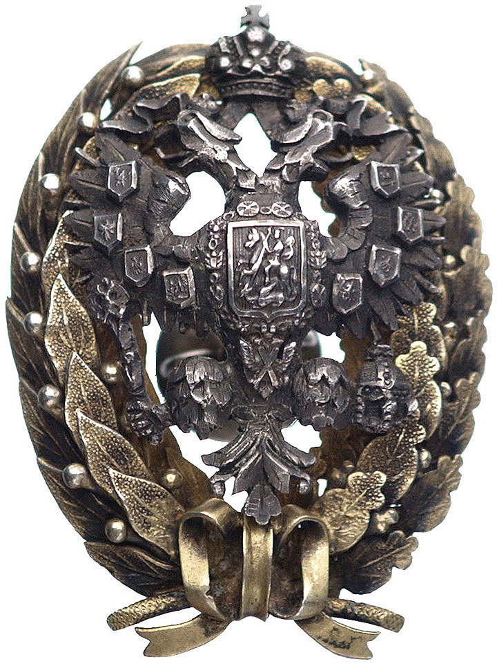 odznaka pamiątkowa ukończenia Mikołajewskiej Akademii Sztabu Generalnego, srebro, 57x43 mm, punce, złocenia, na srebrnej podkładce oznaczenie producenta