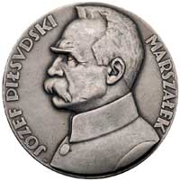 Józef Piłsudski - medal autorstwa Józefa Aumillera 1930 r., Aw: Popiersie w lewo i napis w otoku, ..