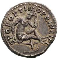 Trajan 98-117, denar, Aw: Popiersie w prawo i napis, Rw: Dak siedzący z prawo, obok krzywy miecz i..