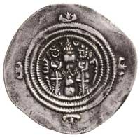 SASANIDZI, Khusro II 590-628, drachma, Aw: Popiersie w skrzydlatej koronie, Rw: Strażnicy przy ołt..