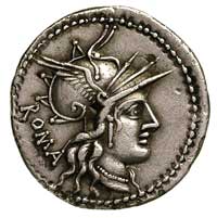 M. Tullius 120 pne, denar, Aw: Głowa Romy, z tyłu napis ROMA, Rw: Victoria w kwadrydze poniżej nap..