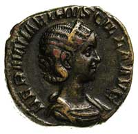 Herennia Etruscilla - żona Trajana Decjusza 249-251, sestercja, Aw: Popiersie w prawo, Rw: Stojąca..
