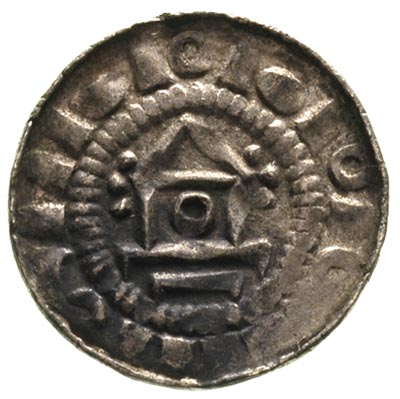 denar krzyżowy, Aw: Kapliczka z pierścieniem i perełkami po bokach, Rw: Krzyż kawalerski, CNP 450, 0.81 g