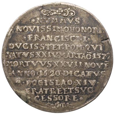 1/2 talara 1620, Szczecin, Hildisch 132, moneta wybita z okazji śmierci księcia, ślad po zawieszce, bardzo rzadkie, ciemna patyna