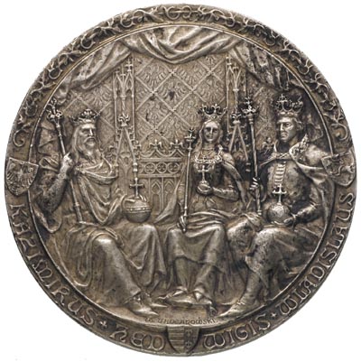 500-lecie Uniwersytetu Jagiellońskiego - medal autorstwa W. Trojanowskiego 1900 r., Aw: Siedzące postacie władców