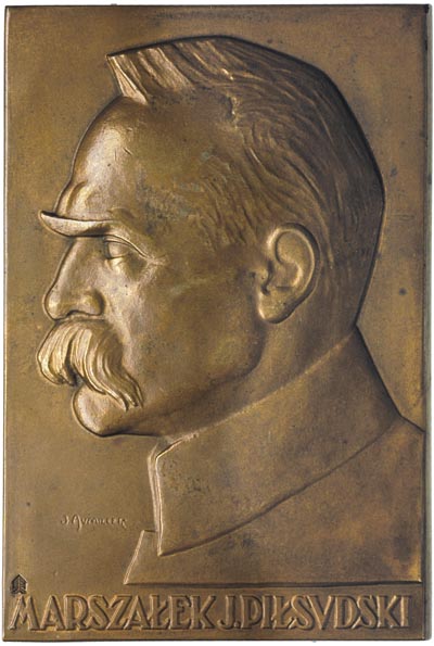 Józef Piłsudski-plakieta autorstwa J. Aumillera 