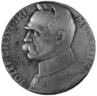 medal J. Aumillera poświęcony marszałkowi Piłsudskiemu 1930, Aw: Popiersie marszałka w lewo i napi..