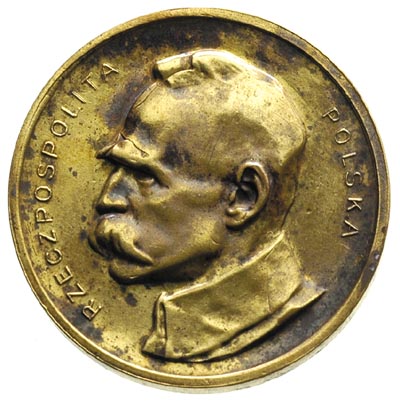 100 bez nazwy (marek) 1922, Józef Piłsudski, mosiądz 6.21 g, Parchimowicz P.166.c, wybito 10 sztuk, moneta z 8. aukcji WCN, bardzo rzadka i efektowna moneta, nierównomierna patyna