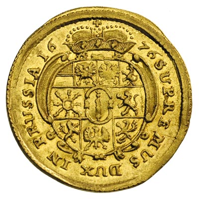 Fryderyk Wilhelm 1640-1688, dukat 1676 / H-S, Królewiec, Aw: Popiersie króla w prawo, pod nim litery H.S. i napis wokoło, Rw: Dziesięciopolowa owalna tarcza herbowa, ukoronowana, wokoło napis SUPREMUS DUX IN PRUSSIA, u góry data rozdzielona koroną, Fr. 2267, Schrötter 99, Neumann 11.17, złoto 3.46 g, niezmiernie rzadka moneta, lekko gięta, ale bardzo ładnie zachowana