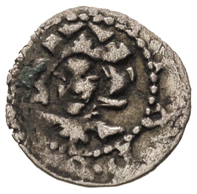 Kazimierz Wielki 1333-1370, denar koronny, Aw: Głowa króla na wprost, wokoło napis, Rw: Orzeł, wokoło napis, srebro 0.24 g, Gum.355, patyna