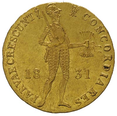 dukat 1831, Warszawa, rzadka odmiana z kropką za pochodnią, złoto 3.49 g, Plage 271, Fr. 114, drobne rysy