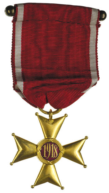 krzyż kawalerski Orderu Odrodzenia Polski (Vklasa) 44 mm, wstążka, oryginalne pudełko, minimalna wada emalii