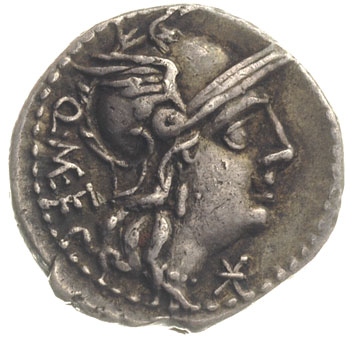 Q. Caecilius Metellus 130 pne, denar, Rzym, Aw: Głowa Romy w skrzydlatym hełmie w prawo, za nią Q. METE, pod nią X, Rw: Jowisz z wiązką piorunów i trójzębem w kwadrydze w prawo, w odcinku ROMA, srebro 3.90 g, Craw. 256/1, patyna