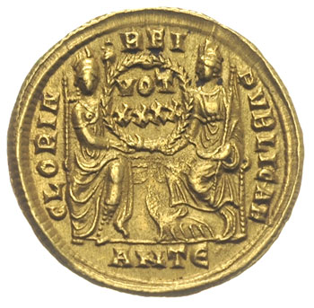 Konstancjusz II 337-361, solidus 355-361, Antiochia, Aw: Głowa w diademie w prawo, Rw: Roma i Constantinopolis siedzące naprzeciw siebie, trzymające wieniec z inskrypcją VOT / XXXX, wokoło GLORIA REI PVBLICAE, w odcinku ANTE, złoto 4.44 g, RIC 172