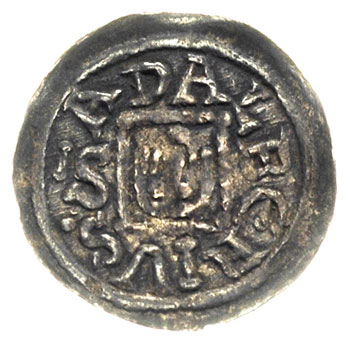 Bolesław Kędzierzawy 1146-1173, denar z lat 1146-1157, Aw: Książę na tronie z mieczem, Rw: Głowa w kwadratowej ramce, srebro 0.52 g, Str. 51, Such. XIX/1, patyna