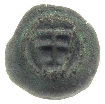 brakteat ok. 1307-1318, Tarcza z krzyżem podwójnym, 0.20 g, BRP Prusy T8a.74, zielona patyna, wygięty, rzadki