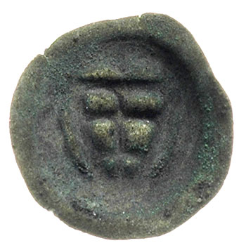 brakteat ok. 1307-1318, Tarcza z krzyżem podwójnym, 0.20 g, BRP Prusy T8a.74, zielona patyna, wygięty, rzadki