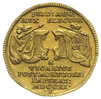 dukat wikariacki 1711, Drezno, Aw: Król na koniu, Rw: Dwa stoły z insygniami monarszymi, złoto 3.47 g, Merseb. 1487, Fr. 2822, ładnie zachowany egzemplarz
