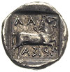 Tessalia, Larisa, drachma 450-400, Aw: Młodzieniec ujażmiający byka kroczącego w lewo, poniżej TO,..