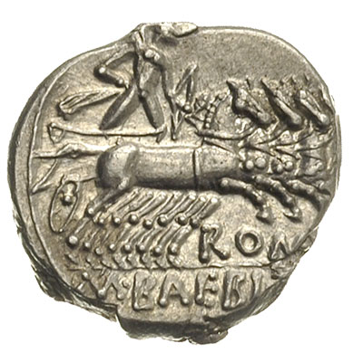 denar 137 pne, Rzym, Aw: Głowa Romy w hełmie w lewo, z przodu X, z tyłu TAMPIL, Rw: Apollo z łukiem i strzałą w kwadrydze w prawo, niżej ROMA, w odcinku M. BAEBI, srebro 4.02 g, Craw. 236/1e, piękny